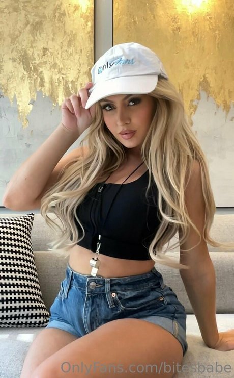 bitesbabe 