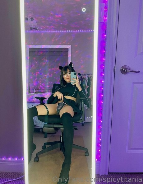spicytitania Nacktbilder von OnlyFans
