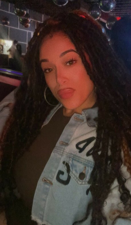 safiyaswrld OnlyFans XXX