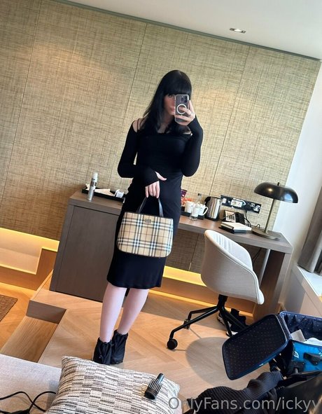 ickyy Strip OnlyFans