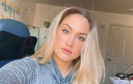 Naomi Kyle Nacktbilder von OnlyFans geleakt