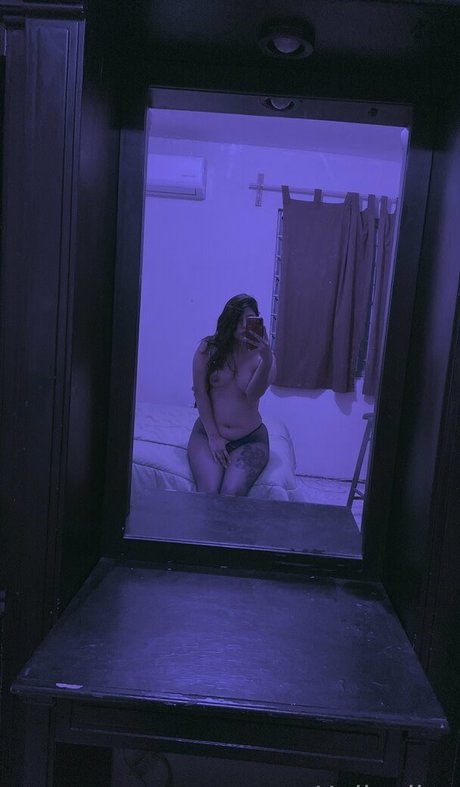 baby nackt onlyfans kostenlos sexy Aufnahme