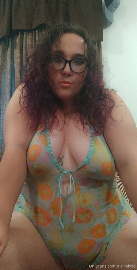 iris nikole Leaks von OnlyFans