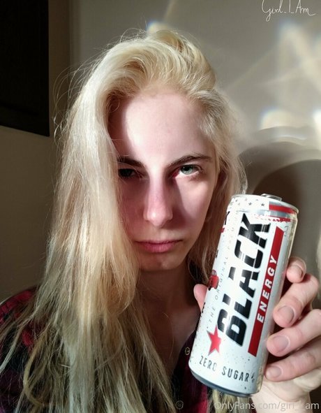 nikki gia vip Oben ohne OnlyFans