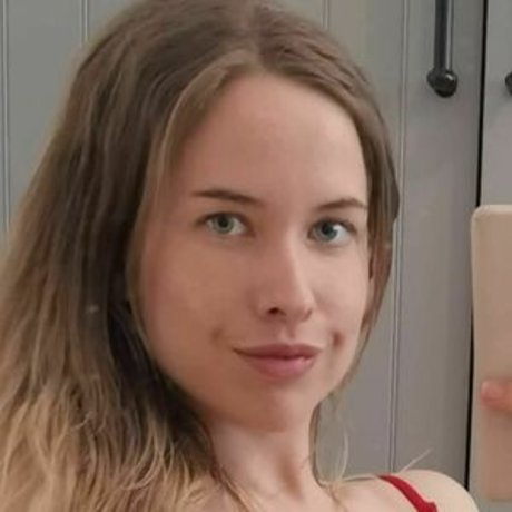 naturalgirl mel Nacktbilder von OnlyFans geleakt