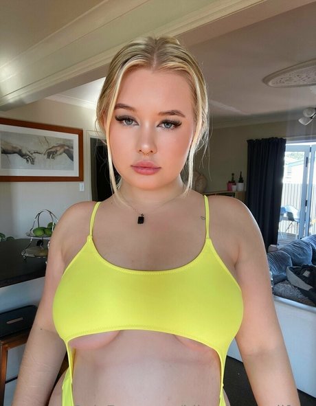 bllondeangellfree NurlyFans-Brüste