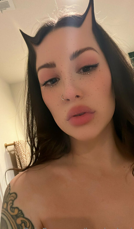 Lunaluvbad Leaked OnlyFans Fotos