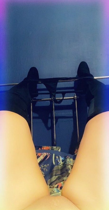 Wonderwoman990x OnlyFans nackte Brüste