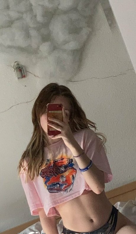 emilyxxoxo OnlyFans Nackt