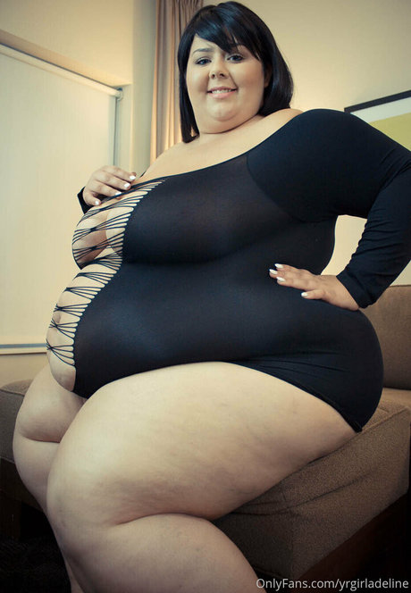 gothgfadeline OnlyFans nackt