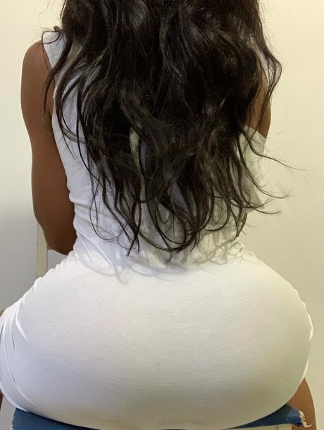 shemale 23cm Leak von OnlyFans