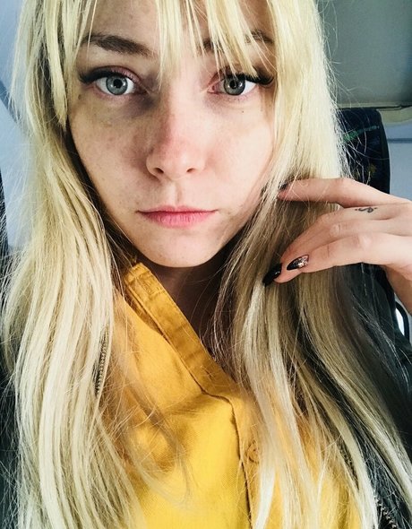 rosy blondbabe OnlyFans Pornografie gratis