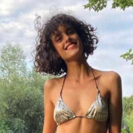 Diana Sar Oben ohne OnlyFans