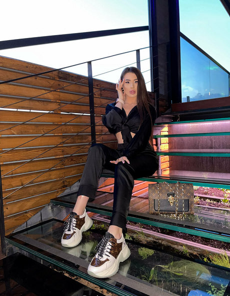 dinadimond Sex auf OnlyFans