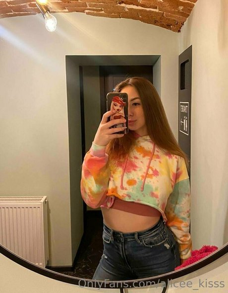 alicee kisss OnlyFans-Leaks