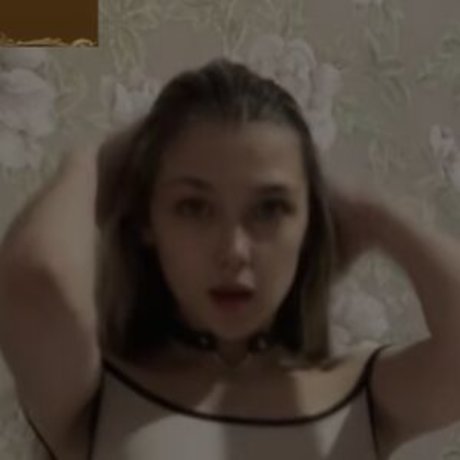 Poliloli Nacktpornos von OnlyFans geleakt