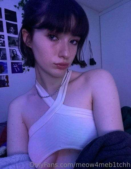 meow4meb1tchh OnlyFans Leak