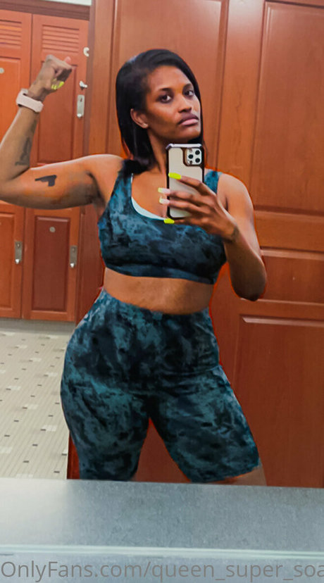 queen super soaker OnlyFans Pornografie