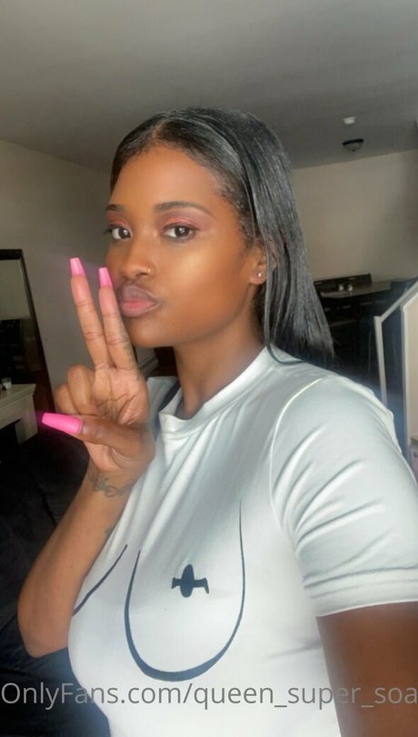 queen super soaker Nacktbilder OnlyFans geleakt