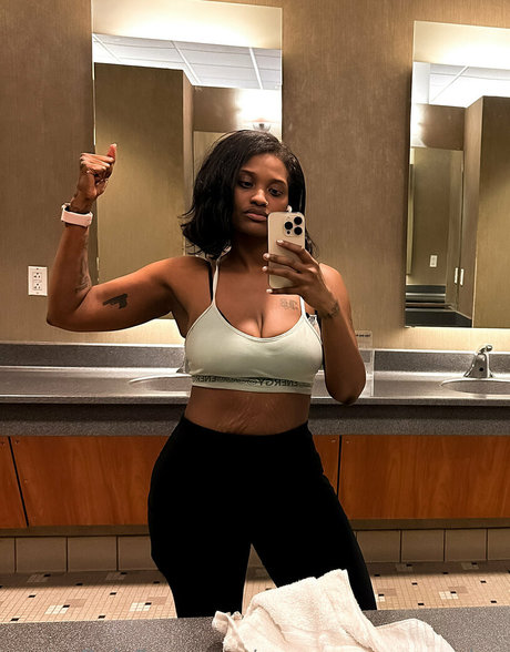 queen super soaker OnlyFans Bilder nackt