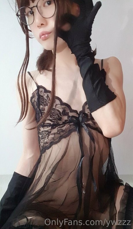 ywzzz Nacktbilder von OnlyFans geleakt