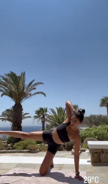 Shirin Olivia OnlyFans