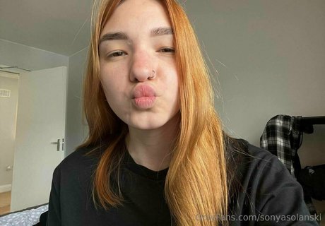sonyasolanski OnlyFans-Leaks