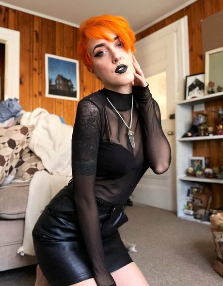 yoemilyreyfree OnlyFans Sex Leak