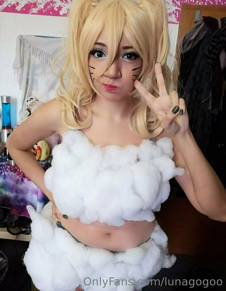 lunagogoo OnlyFans-Model