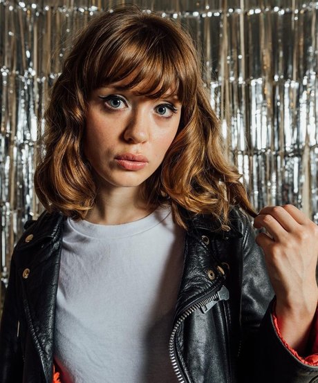 Maisie Peters Nackt auf OnlyFans