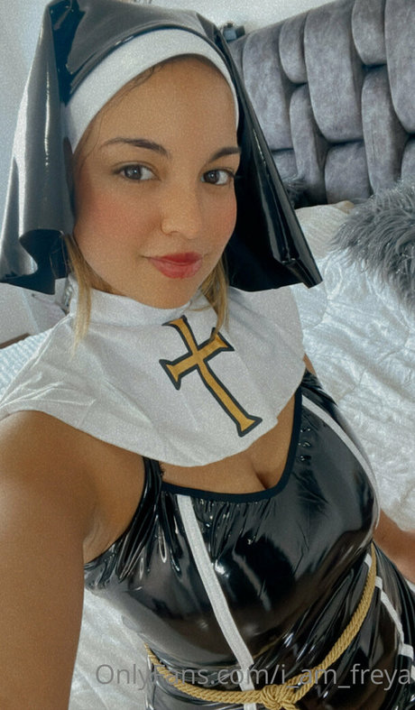 i am freya OnlyFans Lesbisch