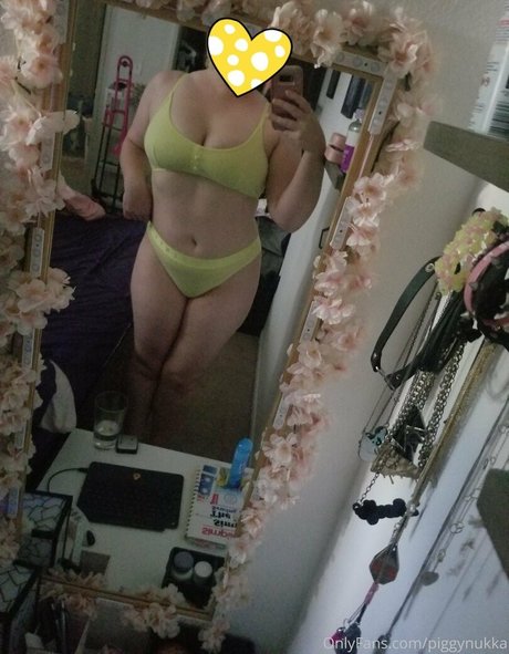 piggynukka OnlyFans-Leaks