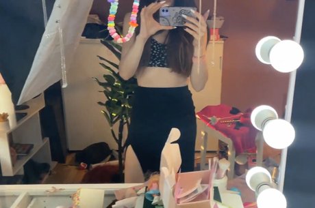 Rapunzel ASMR Nacktbilder von OnlyFans geleakt