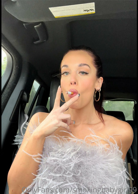 smokingbabygirl99 OnlyFans Nackt