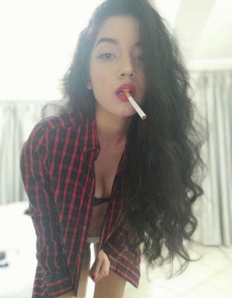 thebeautyofsmoking OnlyFans