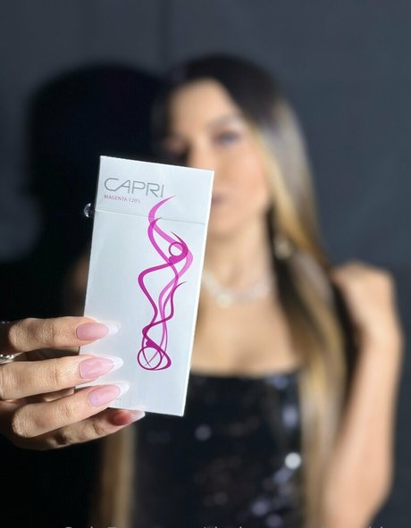 thebeautyofsmoking Nackt geleakt OnlyFans