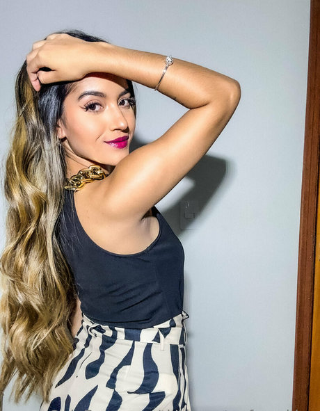 thebeautyofsmoking OnlyFans Bilder