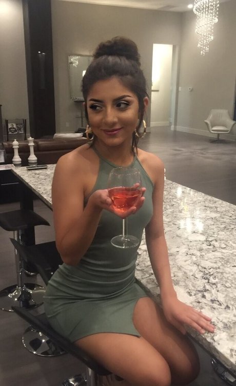 Desi Viral Collection OnlyFans Modelfoto