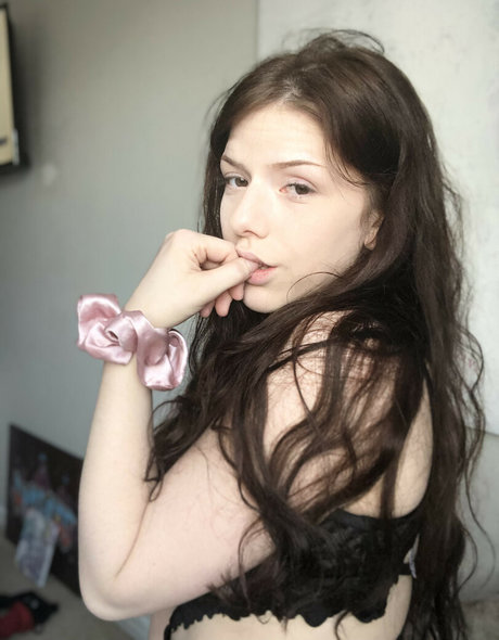 Dollybabies Nacktpornos auf OnlyFans