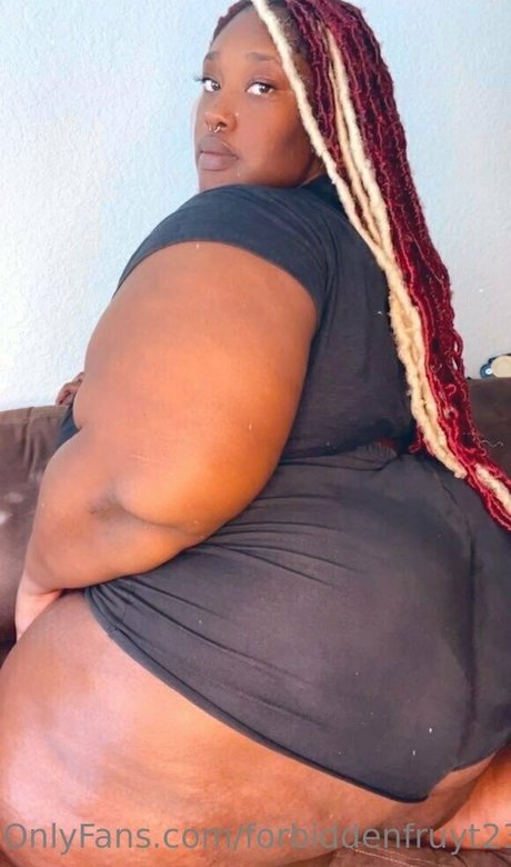 forbiddenfruyt23 OnlyFans Leak