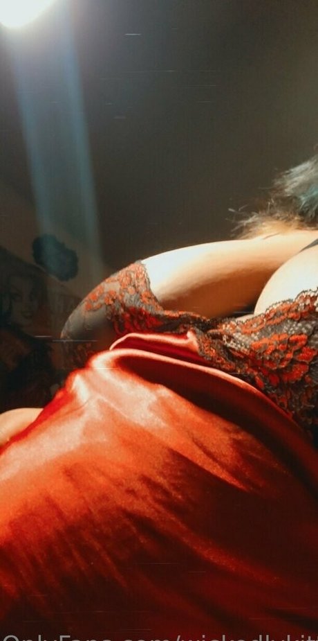 wickedlykitten OnlyFans geleakter Pornografie