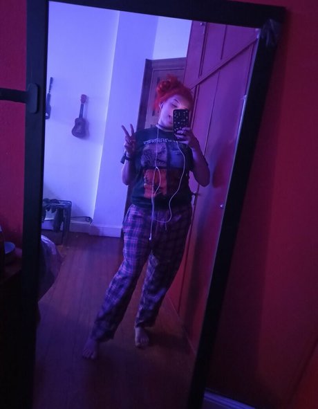 cabaretpanda OnlyFans-Leaks