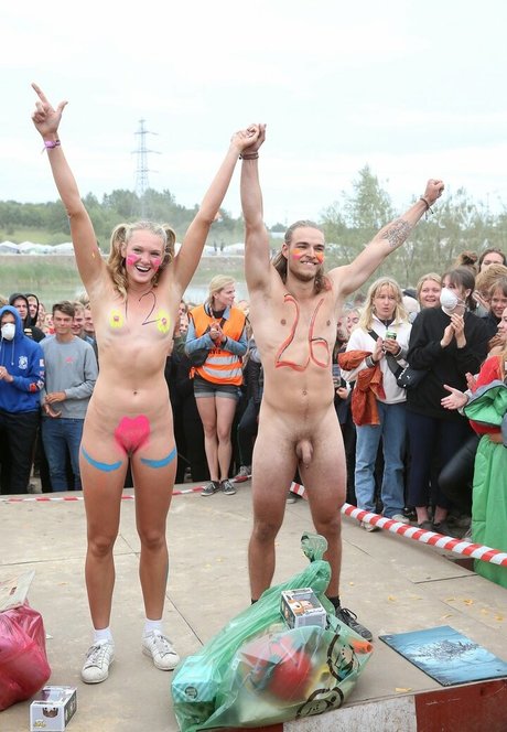 Lily Lowe OnlyFans Leaks