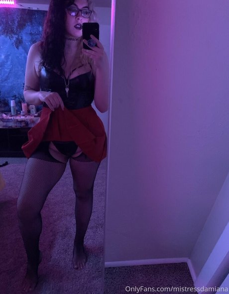 mistressdamiana OnlyFans Star