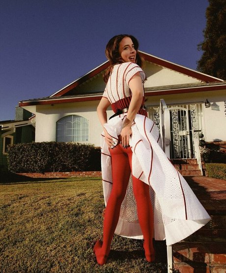 Esther Povitsky OnlyFans geleakt.