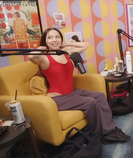 Esther Povitsky Neues OnlyFans