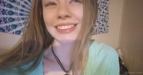 sativaskies Nacktbilder von OnlyFans