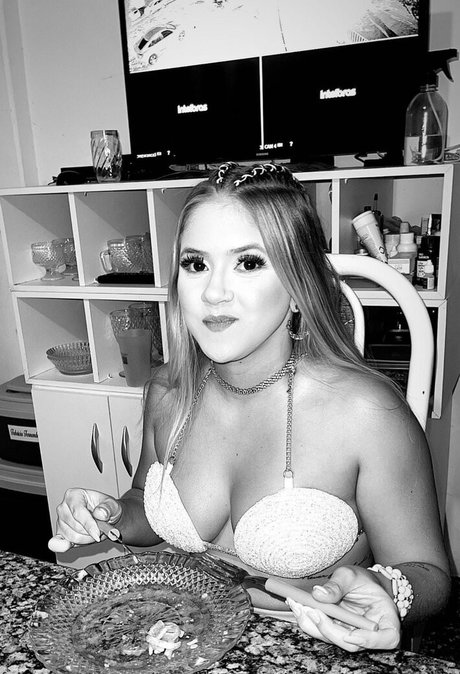 Laurinhafeer Nacktbilder geleakt OnlyFans Aufgedeckt