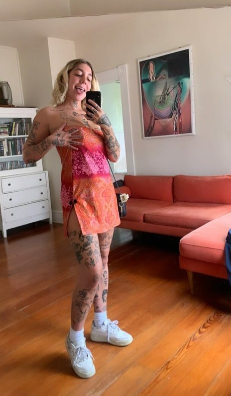 Velvetears OnlyFans Nacktbilder