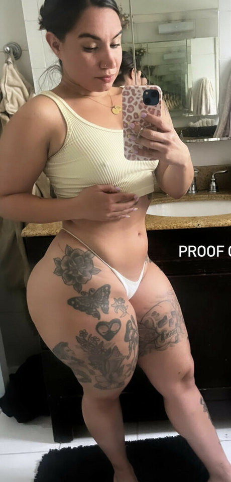 Lolo Barreiro OnlyFans Nacktbilder